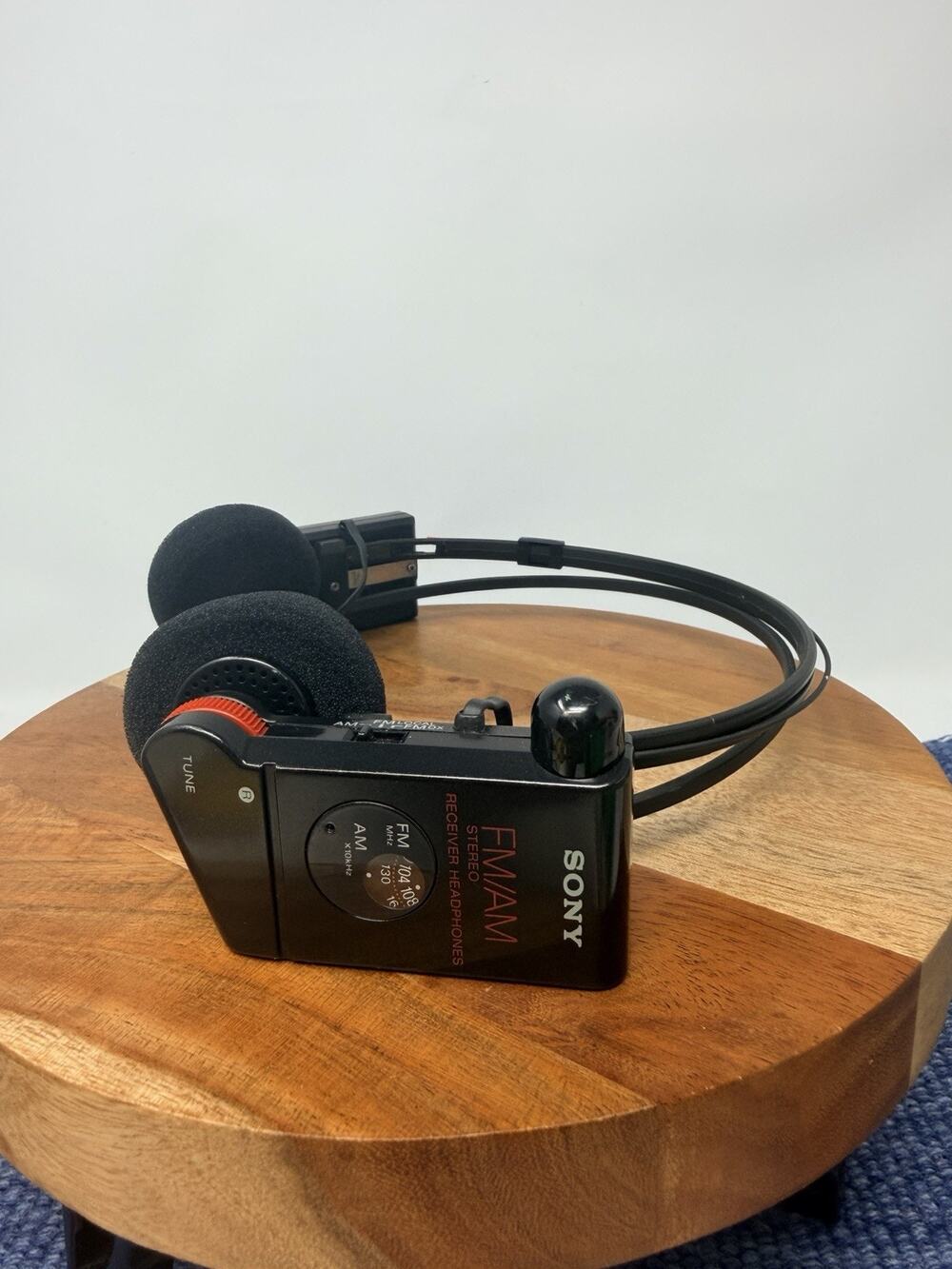 Vintage Sony SRF-R7 FM/AM Stereo Receiver Radio Black Headphones - Read